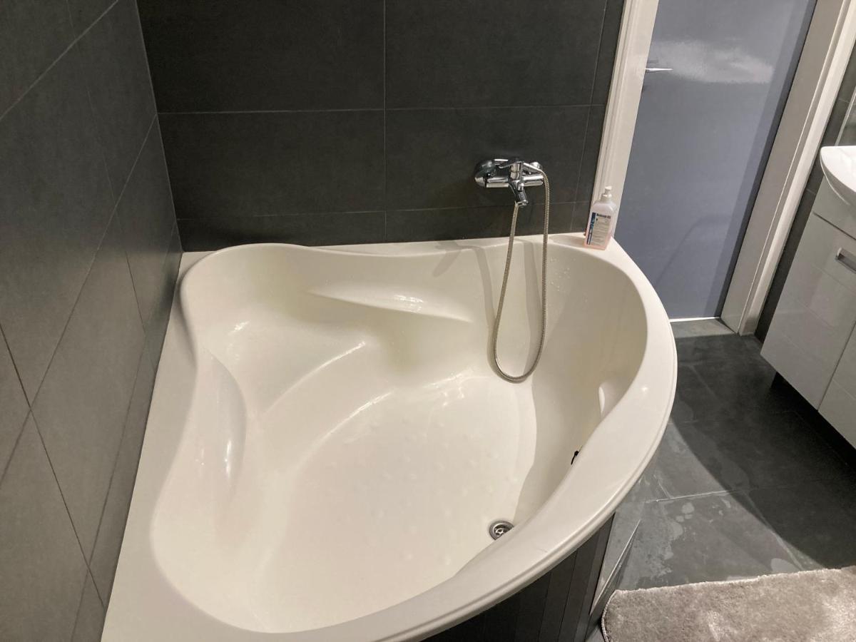 Dave Apartman 2 Segedyn Zewnętrze zdjęcie